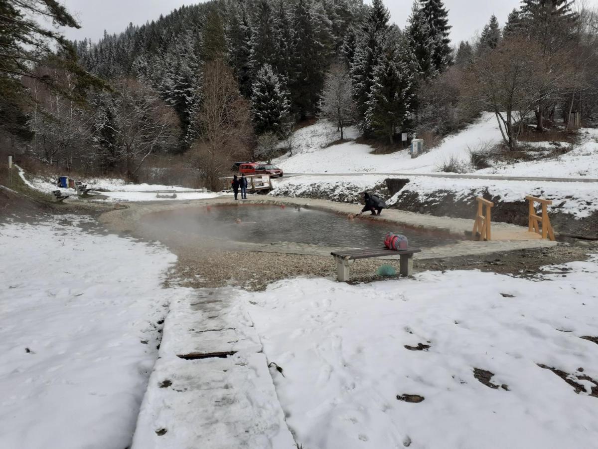Chalupa U Tomasa Lúčky Bagian luar foto